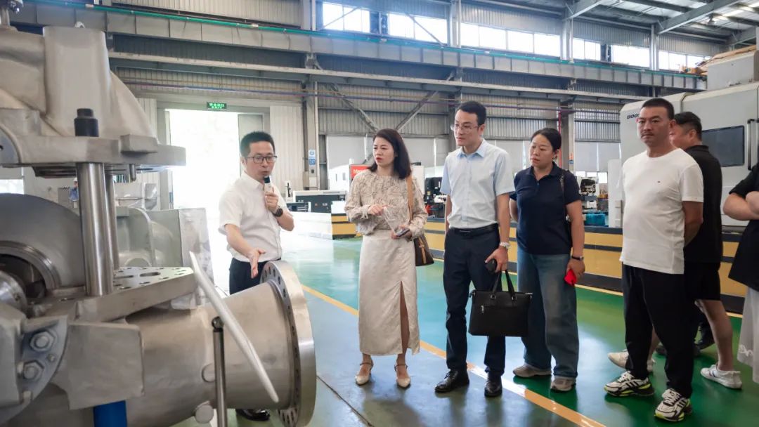 青田縣泵閥研學(xué)班到瑞安嘉利特荏原泵業(yè)學(xué)習(xí)交流